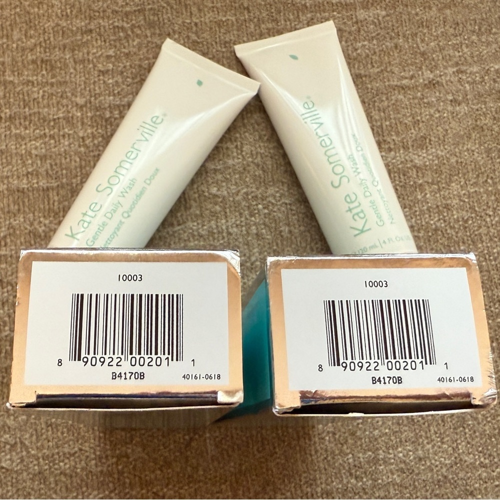 2 Bottles of Kate Somerville Gentle Daily Wash Discontinued Facial Cleanser NIB - Picture 4 of 4